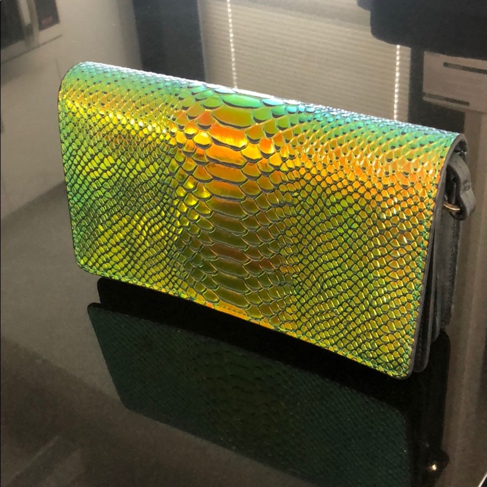 Leather snakeskin iridescent clutch w crossbody